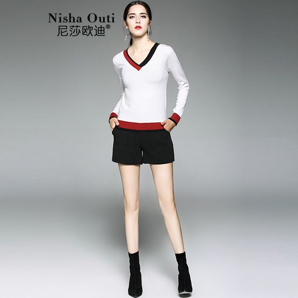 in 2017, the high-end autumn and winter new pullover and the warm, White;black
in 2017, the high-end autumn and winter new pullover and the warm, White;black