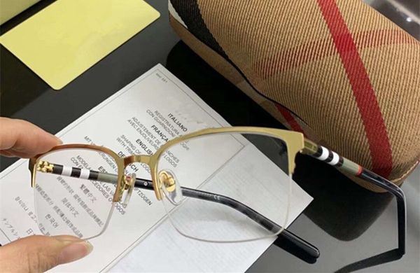 2020 ale high-quality be1323 classical men glasses contrasted rectangular halfrim prescription glasses 54-18-145 fullset case
2020 ale high-quality be1323 classical men glasses contrasted rectangular halfrim prescription glasses 54-18-145 fullset case