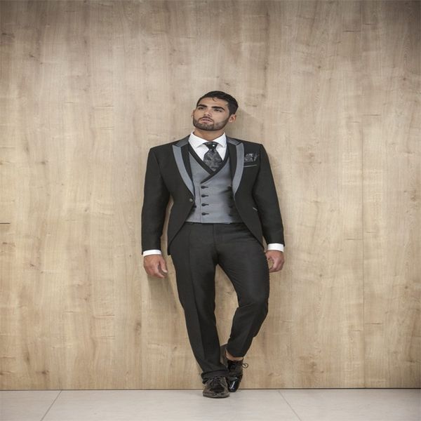 3 piece black and gray wedding business suits (coat+vest+ pant) lapel handsome suit single-breasted men's suit fit, White;black
3 piece black and gray wedding business suits (coat+vest+ pant) lapel handsome suit single-breasted men's suit fit, White;black