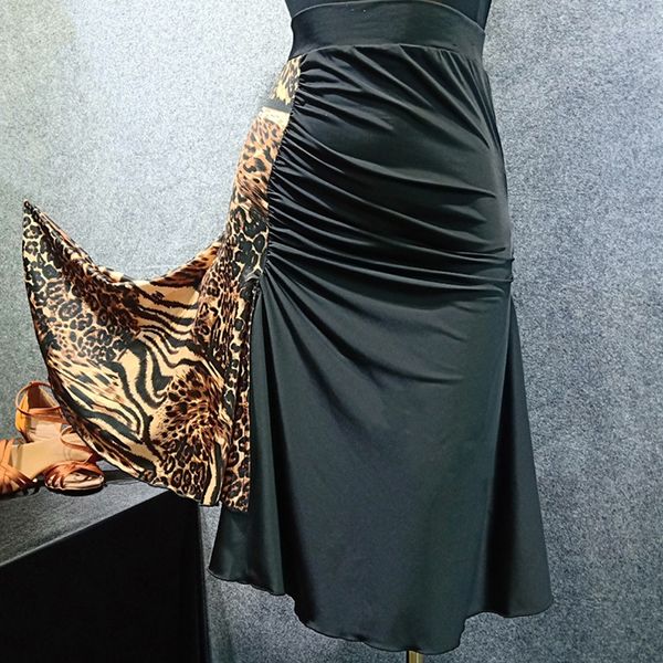 black leopard latin dance skirt for women cha cha salsa performance high grade standard dancing dresses half skirt dl4080, Black;red
black leopard latin dance skirt for women cha cha salsa performance high grade standard dancing dresses half skirt dl4080, Black;red