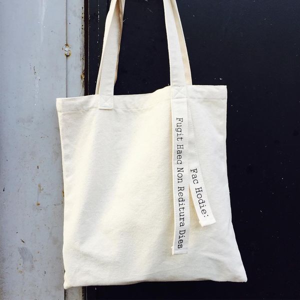 new design women canvas bag letters belt cotton fabric shoulder bag female shopper handbag tote ladies eco cloth shopping bags
new design women canvas bag letters belt cotton fabric shoulder bag female shopper handbag tote ladies eco cloth shopping bags