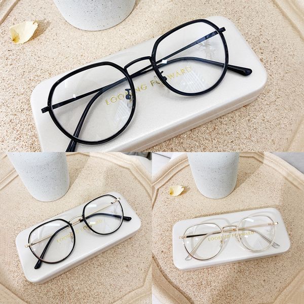 qianyai tr90 frame full frame ring anti-blue light plain mirror irregular glasses glasses metal myopia mirror, Silver
qianyai tr90 frame full frame ring anti-blue light plain mirror irregular glasses glasses metal myopia mirror, Silver