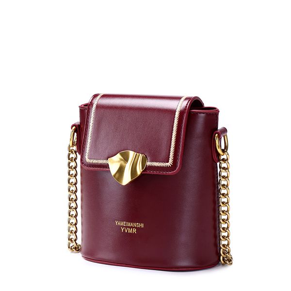 women's bag 2020 light retro literary bucket bag ladies shoulder fashion texture ladies messenger wild women
women's bag 2020 light retro literary bucket bag ladies shoulder fashion texture ladies messenger wild women