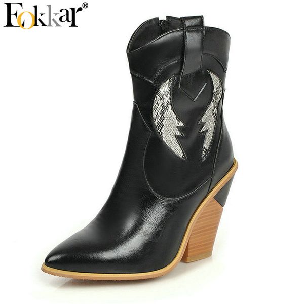eokkar 2020 women cowboy ankle boots pointed toe cowgirl boots square heel western fashion ladies winter size 34-43, Black
eokkar 2020 women cowboy ankle boots pointed toe cowgirl boots square heel western fashion ladies winter size 34-43, Black