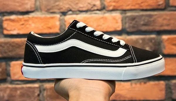 2017 Fashion men and women Canvas Shoes Casual Shoes Student couple flat bottom shoes black
2017 Fashion men and women Canvas Shoes Casual Shoes Student couple flat bottom shoes black