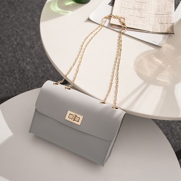 2020 small bag female year new european and american simple wild hand shoulder bag girl chain messenger female
2020 small bag female year new european and american simple wild hand shoulder bag girl chain messenger female