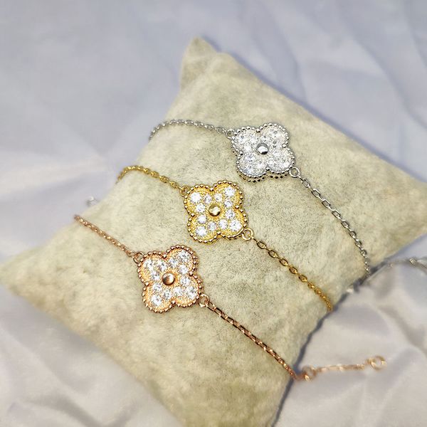 korean fashion generous flower shape zircon gold color silver ladies bracelet luxury temperament creative wild girlfriends bracelet jewelry, Golden;silver
korean fashion generous flower shape zircon gold color silver ladies bracelet luxury temperament creative wild girlfriends bracelet jewelry, Golden;silver