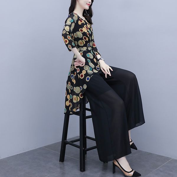 2020chiffon two piece women pants sets polka dot wide leg pants ensemble pantalon et haut femme women's summer suit woman suit, White
2020chiffon two piece women pants sets polka dot wide leg pants ensemble pantalon et haut femme women's summer suit woman suit, White