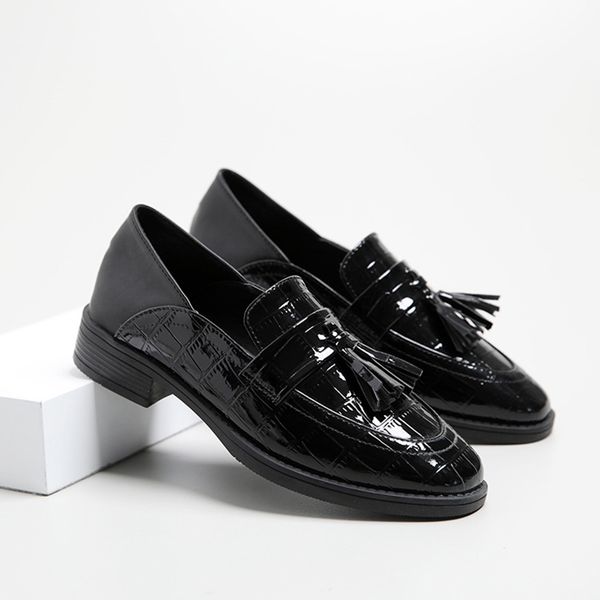 japanned leather shoes woman fringe loafers crocodile slip on creepers ladies shoes preepy girls oxfords tassel moccasins femme, Black
japanned leather shoes woman fringe loafers crocodile slip on creepers ladies shoes preepy girls oxfords tassel moccasins femme, Black