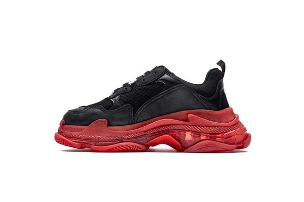 new size 35-45 black/red triple-s sneakers tennis cushion shoes men women running shoes sports designer shoes
new size 35-45 black/red triple-s sneakers tennis cushion shoes men women running shoes sports designer shoes