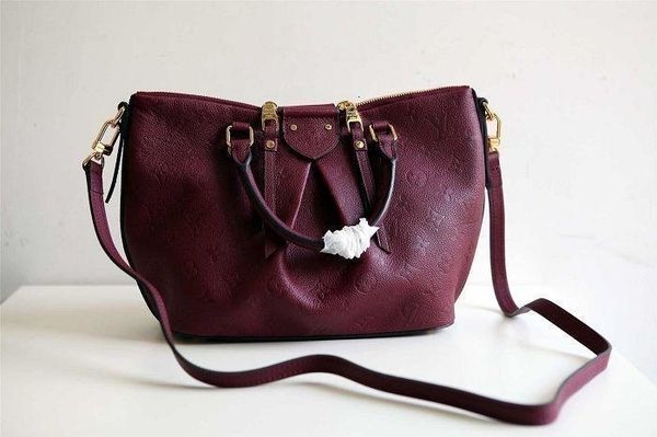 mazarine medium handbag m50642 high oxidized real leather iconic shoulder bags totes cross body business messenger bags
mazarine medium handbag m50642 high oxidized real leather iconic shoulder bags totes cross body business messenger bags