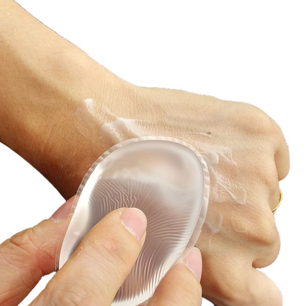5pcs new clear silicone makeup powder puff ellipse jelly cosmetic puff beauty makeup tool health transparent sponge
5pcs new clear silicone makeup powder puff ellipse jelly cosmetic puff beauty makeup tool health transparent sponge