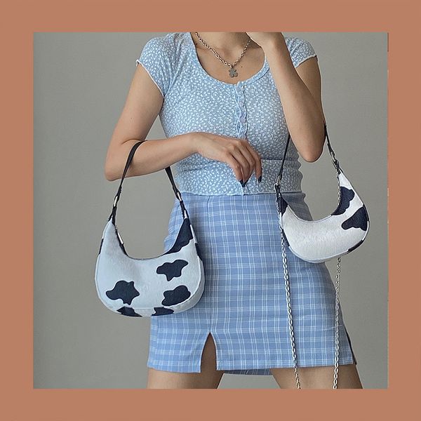 niche design mini cow pattern crescent bag 2020 new fashion women's single shoulder armpit bag portable crossbody hand
niche design mini cow pattern crescent bag 2020 new fashion women's single shoulder armpit bag portable crossbody hand