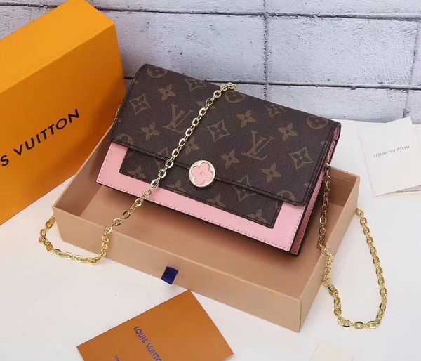 19fw fashion designers leather handbags lady shoulders small bag cover buckle letter purse mobile messenger bag yecq4
19fw fashion designers leather handbags lady shoulders small bag cover buckle letter purse mobile messenger bag yecq4
