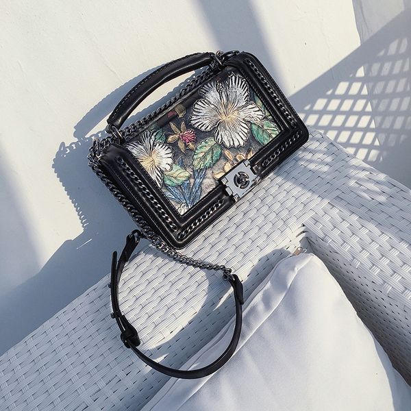 painted flower shaped chain bag 2020 new style printed shoulder messenger bag casual female small
painted flower shaped chain bag 2020 new style printed shoulder messenger bag casual female small