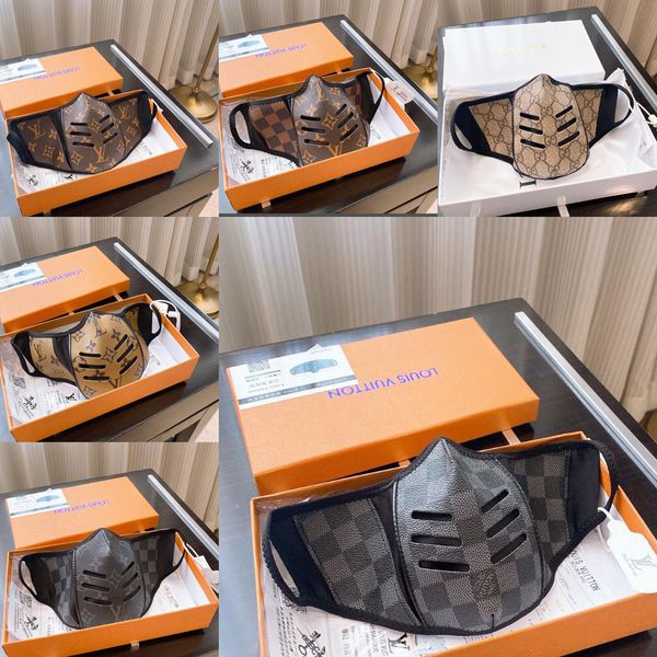 С Коробкой Роскошные Любители Половина Лица Рот Крышка Маска Дизайнерский Тренд Обложка Кожаная Женская Сумка Модные Сумки Женщины Мужчины Рюкзак Знаменитые Маски
С Коробкой Роскошные Любители Половина Лица Рот Крышка Маска Дизайнерский Тренд Обложка Кожаная Женская Сумка Модные Сумки Женщины Мужчины Рюкзак Знаменитые Маски