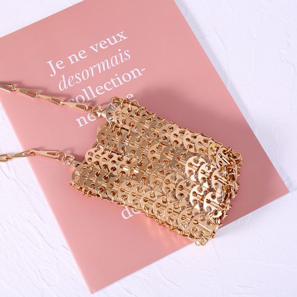 doyutig new arrival lady little round sequinedcrossbody bags gold color mini cellphone pocket messenger bag fashion bag a264
doyutig new arrival lady little round sequinedcrossbody bags gold color mini cellphone pocket messenger bag fashion bag a264