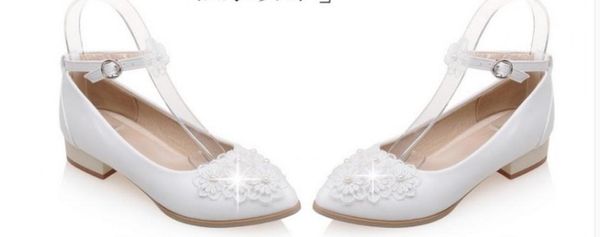 2018 women's shoes in spring and autumn with new style low heel pointed end lace flower pearl, Black
2018 women's shoes in spring and autumn with new style low heel pointed end lace flower pearl, Black