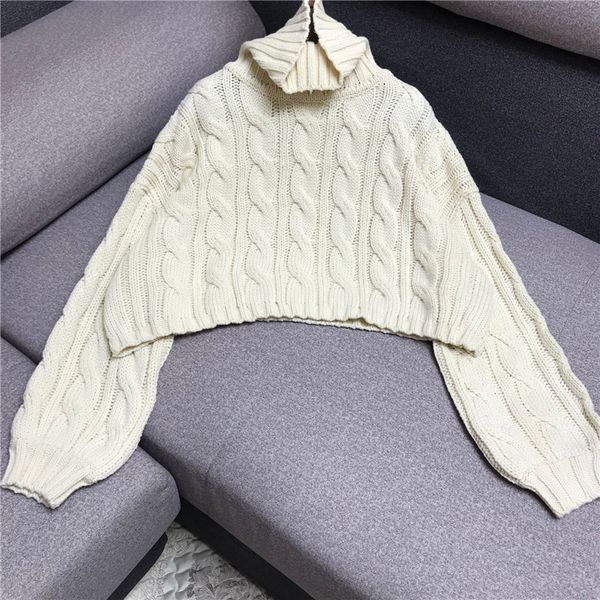 luxury designer brand knitted sweater for women vintage high collar twist loose short knitted pullover sweater, White;black
luxury designer brand knitted sweater for women vintage high collar twist loose short knitted pullover sweater, White;black