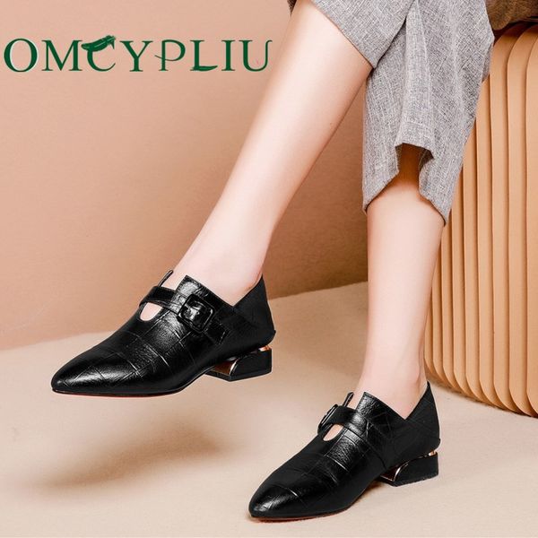 luxury designer shoes women pumps 2019 new black plus size work ladies leather shoes pointed fashion woman shoe zapatos mujer 
luxury designer shoes women pumps 2019 new black plus size work ladies leather shoes pointed fashion woman shoe zapatos mujer