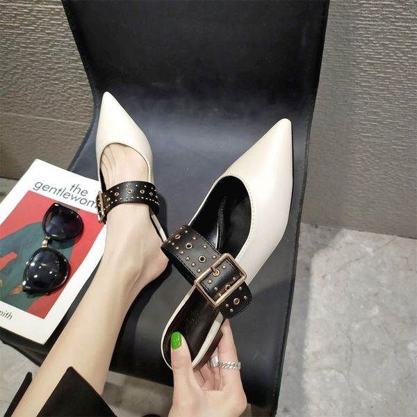 2020 fashion new color dots flat flip-flops women metal buckle slippers shallow mouth flats shallow flip-flops j15-78, Black
2020 fashion new color dots flat flip-flops women metal buckle slippers shallow mouth flats shallow flip-flops j15-78, Black