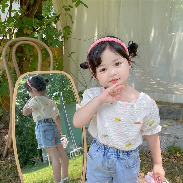 style ~ ins girls embroidered colorful doll carrot carrot square collar bubble sleeve doll shirt top, White;black
style ~ ins girls embroidered colorful doll carrot carrot square collar bubble sleeve doll shirt top, White;black