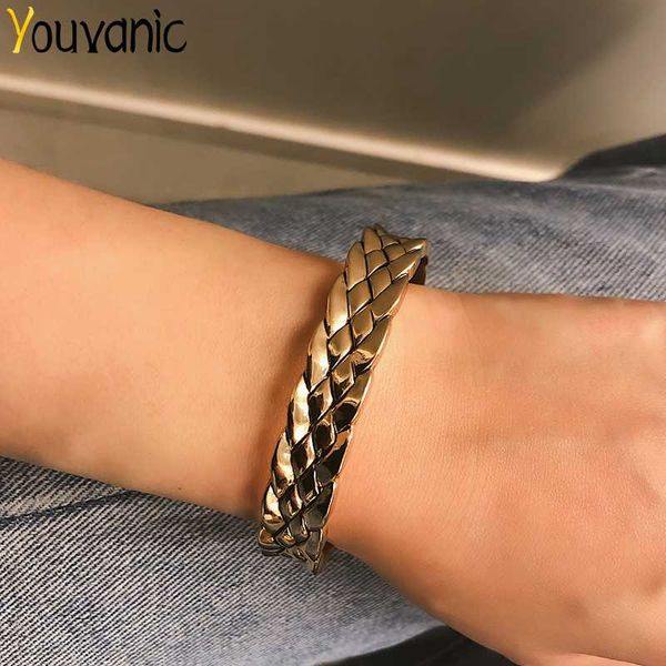 youvanic scale carved punk rock open gold bracelets bangles women wide hip hop thick bangle bohemian jewelry 0386, White
youvanic scale carved punk rock open gold bracelets bangles women wide hip hop thick bangle bohemian jewelry 0386, White