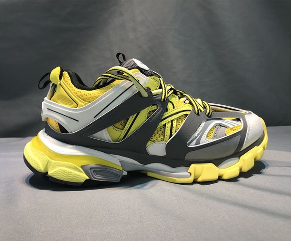 Top quality 2019 Speed Trainer Men and Women Triple-S 3.0 Knitting Sneakers Boots Running Shoes Sports sneakers Size 36-45
Top quality 2019 Speed Trainer Men and Women Triple-S 3.0 Knitting Sneakers Boots Running Shoes Sports sneakers Size 36-45
