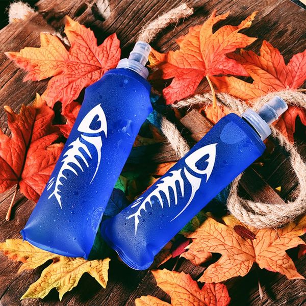 outdoor sports hiking riding running water bottle 250ml/500ml soft bottle folding kettle sale
outdoor sports hiking riding running water bottle 250ml/500ml soft bottle folding kettle sale