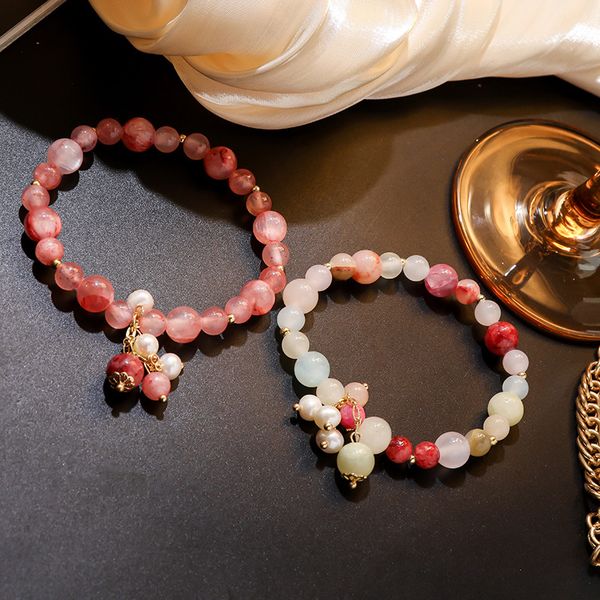 2020 new korean temperament sweet girl women accessories simple fashion strawberry crystal beaded bracelet jewelry, Black
2020 new korean temperament sweet girl women accessories simple fashion strawberry crystal beaded bracelet jewelry, Black