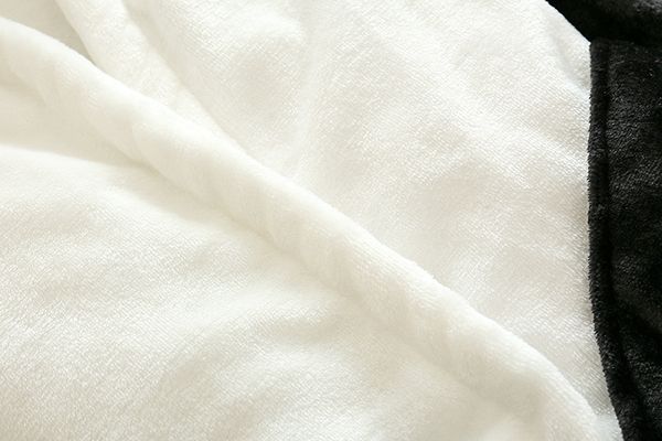 kids baby girls bathrobes children boys flannel panda warm nightgown child animal robes tracksuit baby home sleepwear clothing, Blue;red
kids baby girls bathrobes children boys flannel panda warm nightgown child animal robes tracksuit baby home sleepwear clothing, Blue;red