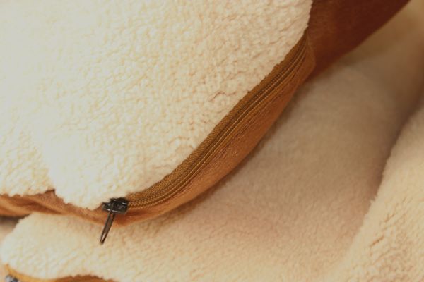 factory direct all removable and washable pet mat lambskin dog mat golden hair large dog cat pet nest kennel
factory direct all removable and washable pet mat lambskin dog mat golden hair large dog cat pet nest kennel