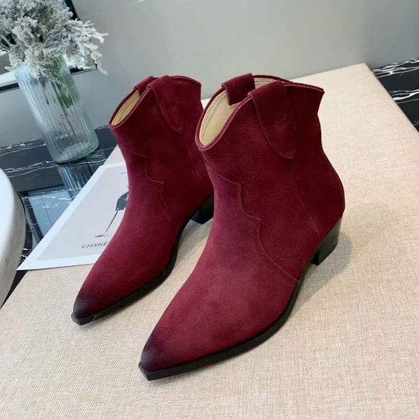 2019 autumn and winter new classic women's ankle boots women's fashion luxury short boots leather material is comfortable and brea, Black
2019 autumn and winter new classic women's ankle boots women's fashion luxury short boots leather material is comfortable and brea, Black