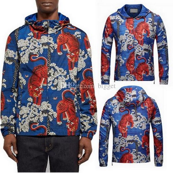 printed hooded windbreak jacket for men casual polyester wear men drawstring trims hood jackets, Black;brown
printed hooded windbreak jacket for men casual polyester wear men drawstring trims hood jackets, Black;brown
