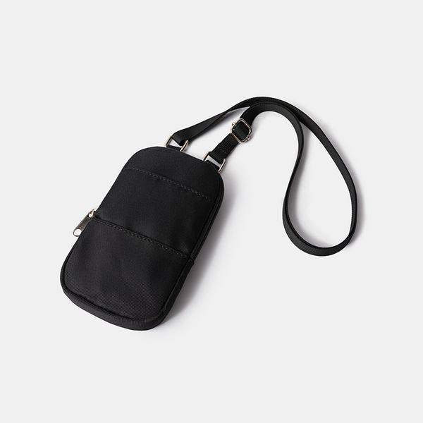 men's mobile phone bag new tide vertical casual fashion shoulder bag wild waterproof nylon pouch
men's mobile phone bag new tide vertical casual fashion shoulder bag wild waterproof nylon pouch