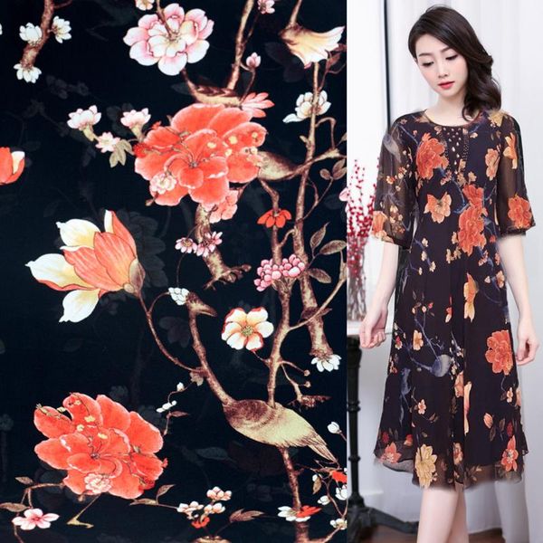 elegant women's chiffon fabric for dress shirt fabric custom printed clothing cloth in stock spring and summer new products, Black;white
elegant women's chiffon fabric for dress shirt fabric custom printed clothing cloth in stock spring and summer new products, Black;white