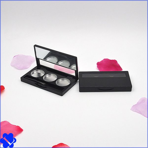50pcs/lot women empty palette eyeshadow blusher lipstick lip gloss powder fundation diy refill palette with mirror pan brush
50pcs/lot women empty palette eyeshadow blusher lipstick lip gloss powder fundation diy refill palette with mirror pan brush