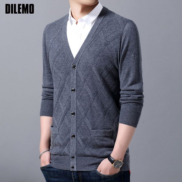 2019 new fashion brand 6% wool sweater men cardigan slim fit v neck jumpers knitwear jacquard winter casual men clothes, White;black
2019 new fashion brand 6% wool sweater men cardigan slim fit v neck jumpers knitwear jacquard winter casual men clothes, White;black