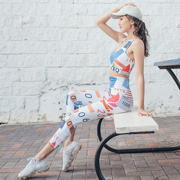 women printed yoga set fintness tracksuit running pants + sports bra 2pcs gym set women sports leggings fitness sport suits, White;red
women printed yoga set fintness tracksuit running pants + sports bra 2pcs gym set women sports leggings fitness sport suits, White;red