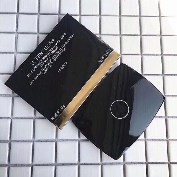 Hot CL Makeup Cosmetic LE TEINT ULTRU Увлажняющая натуральная стойкая пудра для лица 13 г с бархатной сумкой
Hot CL Makeup Cosmetic LE TEINT ULTRU Увлажняющая натуральная стойкая пудра для лица 13 г с бархатной сумкой