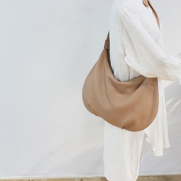 new 100% genuine leather women shoulder bag large capacity hobos bags totes female handbags 2020
new 100% genuine leather women shoulder bag large capacity hobos bags totes female handbags 2020