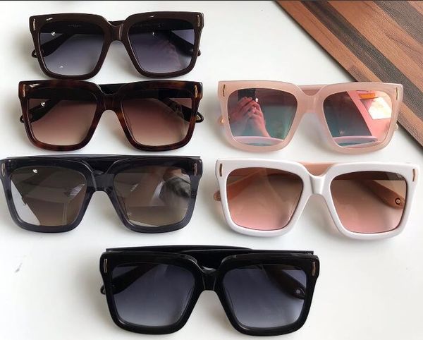 2019 frank frame square glasses fashion designer men women sell sunglasses with box and dastbag, White;black
2019 frank frame square glasses fashion designer men women sell sunglasses with box and dastbag, White;black
