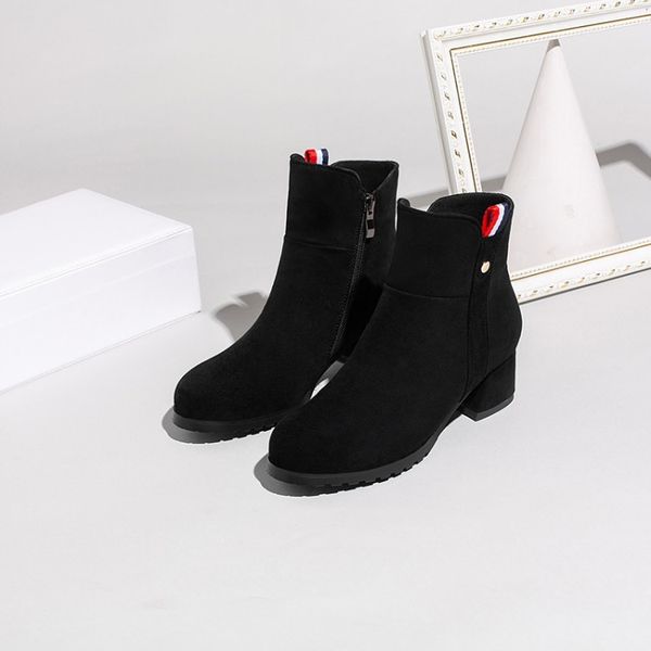 plus size boots women shoes ankle boots for women ladies shoes woman winter round head zipper large heel, Black
plus size boots women shoes ankle boots for women ladies shoes woman winter round head zipper large heel, Black
