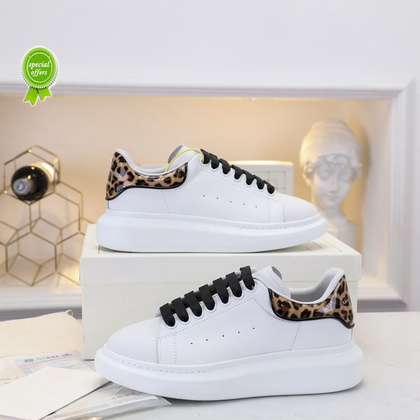 высокое качество мужчины женщины chaussures повседневная обувь дизайнер смарт-платформа тренеры люминесцентные люминесцентные кроссовки 87, Black
высокое качество мужчины женщины chaussures повседневная обувь дизайнер смарт-платформа тренеры люминесцентные люминесцентные кроссовки 87, Black
