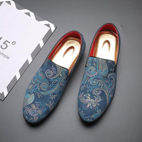 men suede embroidered shoes casual leather shoes for men flats driving mocassin slip on loafer male plus size 38-48, Black
men suede embroidered shoes casual leather shoes for men flats driving mocassin slip on loafer male plus size 38-48, Black