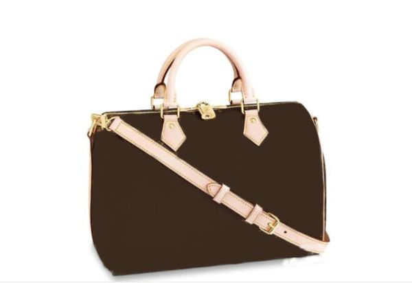 2020 handbags fashion women leather locks and keys handbags shoulder bag 30cm crossbody bags women handbag purse bnm
2020 handbags fashion women leather locks and keys handbags shoulder bag 30cm crossbody bags women handbag purse bnm