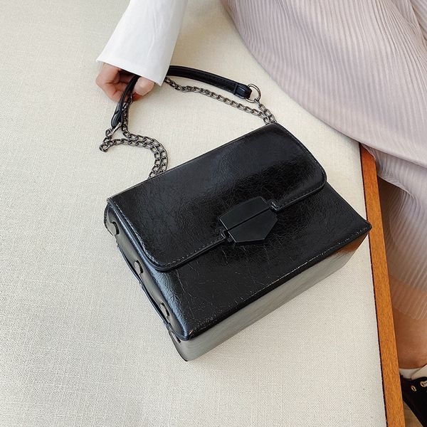 original design retro bag for 2020 new messenger bag chain single shoulder fashion square
original design retro bag for 2020 new messenger bag chain single shoulder fashion square