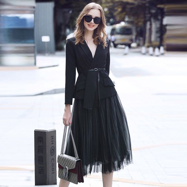 women's suit autumn new black irregular blazer + pleated mesh skirt suit fashion two-piece temperament women, White;black
women's suit autumn new black irregular blazer + pleated mesh skirt suit fashion two-piece temperament women, White;black