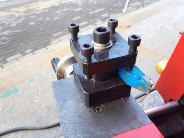 household miniature metal simple instrument turret, tailstock mini woodworking wood beads and beads, buddha lathe
household miniature metal simple instrument turret, tailstock mini woodworking wood beads and beads, buddha lathe