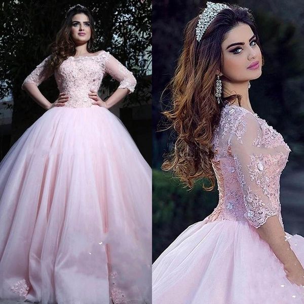 Modest Pink Ball Gown Quinceanera Dresses Bateau Neck 3/4 Long Sleeves Appliques Lace Tulle Corset Lace Up Sweet 16 Dresses Prom Dresses
Modest Pink Ball Gown Quinceanera Dresses Bateau Neck 3/4 Long Sleeves Appliques Lace Tulle Corset Lace Up Sweet 16 Dresses Prom Dresses